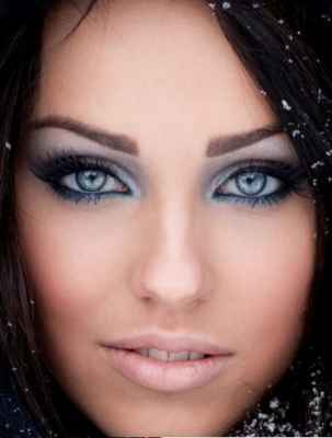 Дымчатый макияж для голубых глаз видео