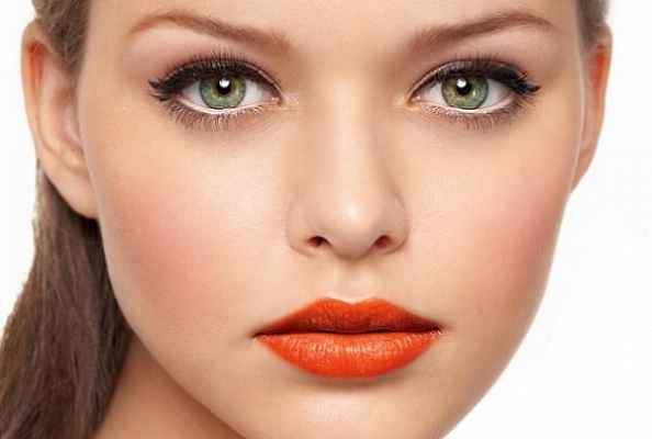 Как правильно подобрать макияж для зеленых глаз