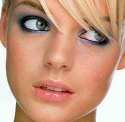 Как сделать макияж для голубых глаз