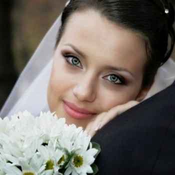 Макияж для зеленых глаз и русых волос на свадьбу