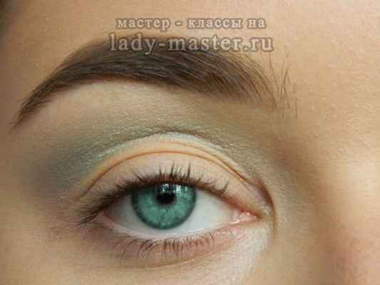 Летний макияж для зеленых глаз пошагово фото на каждый день