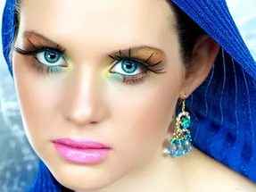 Дневной макияж для голубых глаз и русых волос