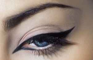 Как делать макияж глаз с нарощенными ресницами