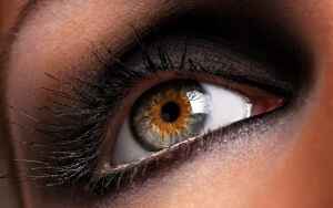 Как на красить глаза на карие глаза