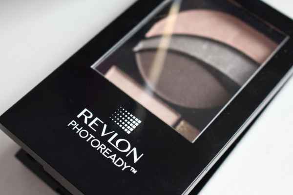 Revlon палетка для макияжа глаз photoready 520