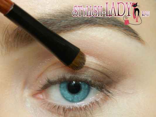 Бирюзовый карандаш для глаз макияж