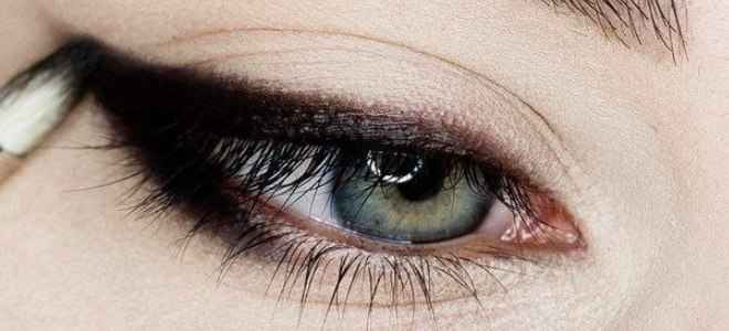 Дневной макияж для голубых глаз и светлых волос