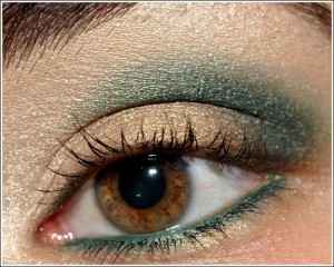 Макияж глаз пошаговое фото для каре зеленых глаз