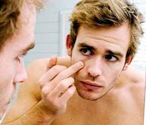 Как замазать синяки под глазами с помощью макияжа видео