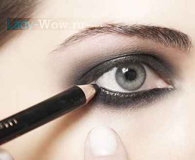 Как сделать макияж кошачий глаз для карих глаз