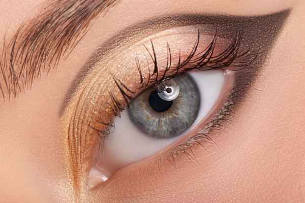 Макияж для увеличения зеленых глаз