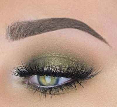 Правильный макияж для зеленых глаз и рыжих волос