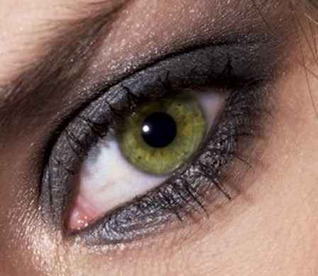 Макияж для зеленых маленьких глаз пошаговое фото в домашних
