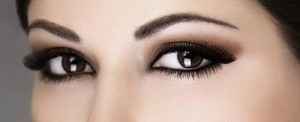 Правильный макияж для зелено карих глаз