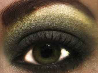 Техника макияжа для серо зеленых глаз