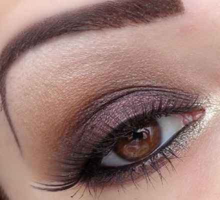 Как красиво сделать макияж глаз для карих глаз